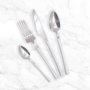 סט סכום 24 חלקים | לבן וכסוף